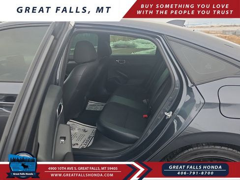 Used 2023 Honda Civic Sport image 12