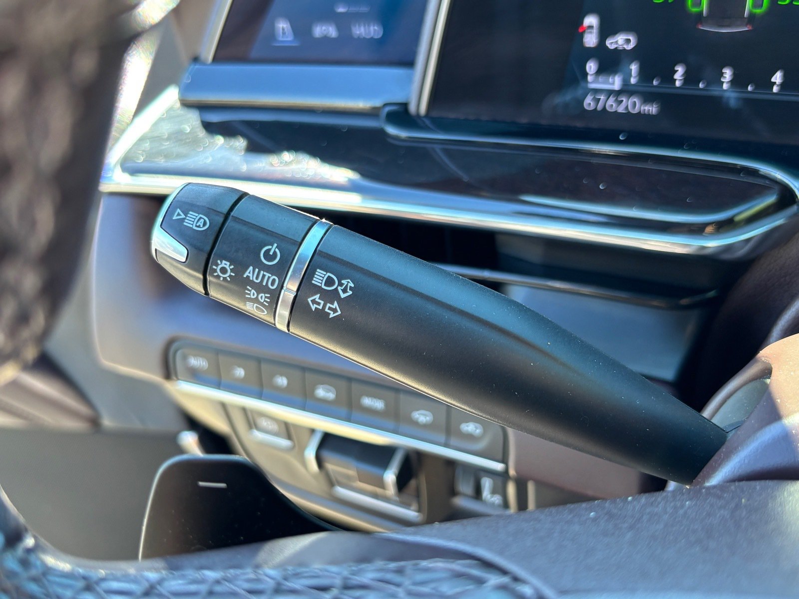 Used 2023 Cadillac Escalade Sport Platinum AWD/4WD image 24