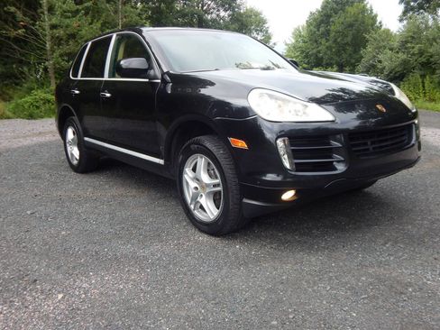 Used 2009 Porsche Cayenne AWD/4WD image 6