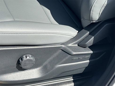New 2025 Ford F350 XL w/ XL Chrome Package image 22