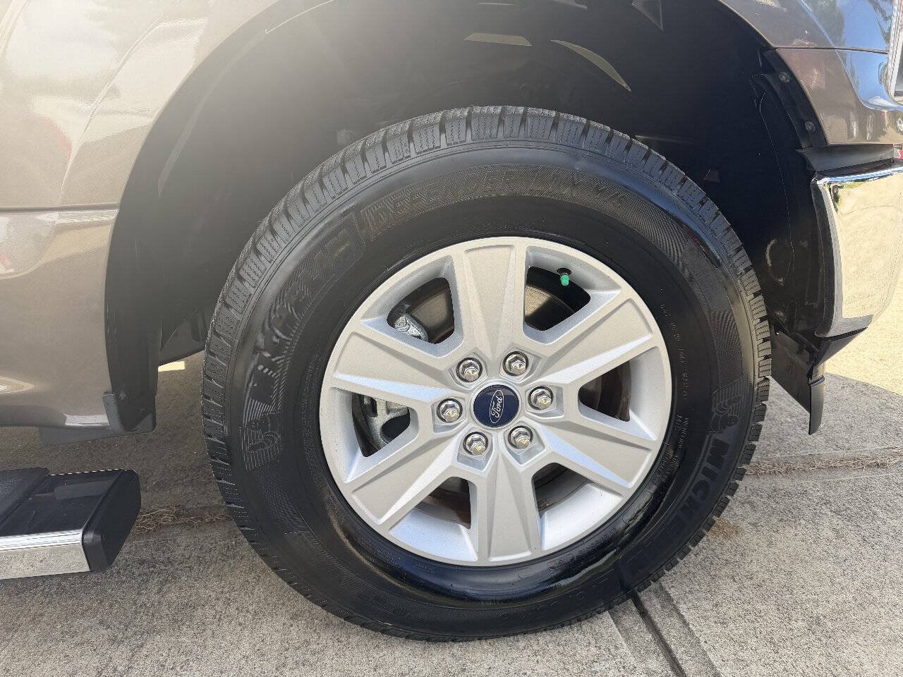 Used 2019 Ford F150 XLT w/ Trailer Tow Package AWD/4WD image 28