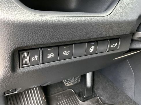 Certified 2025 Toyota RAV4 XLE w/ Convenience Package AWD/4WD image 33