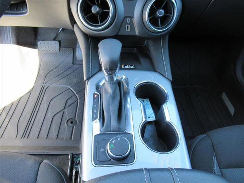 Certified 2024 Chevrolet Blazer LT w/ Convenience Package image 22