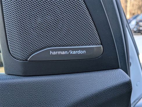 Used 2019 BMW X5 xDrive40i w/ Convenience Package image 14