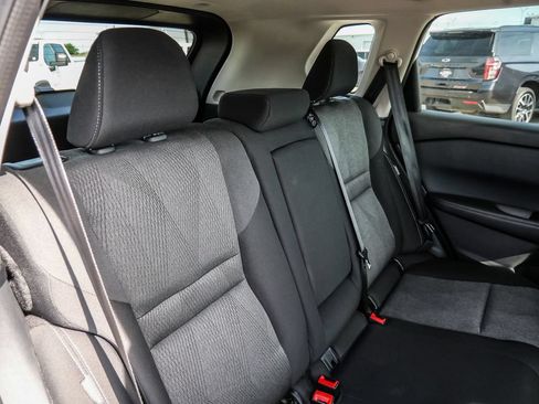 Used 2025 Nissan Rogue SV AWD/4WD image 40