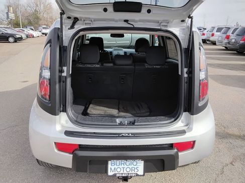 Used 2011 Kia Soul + w/ Audio Pkg image 20