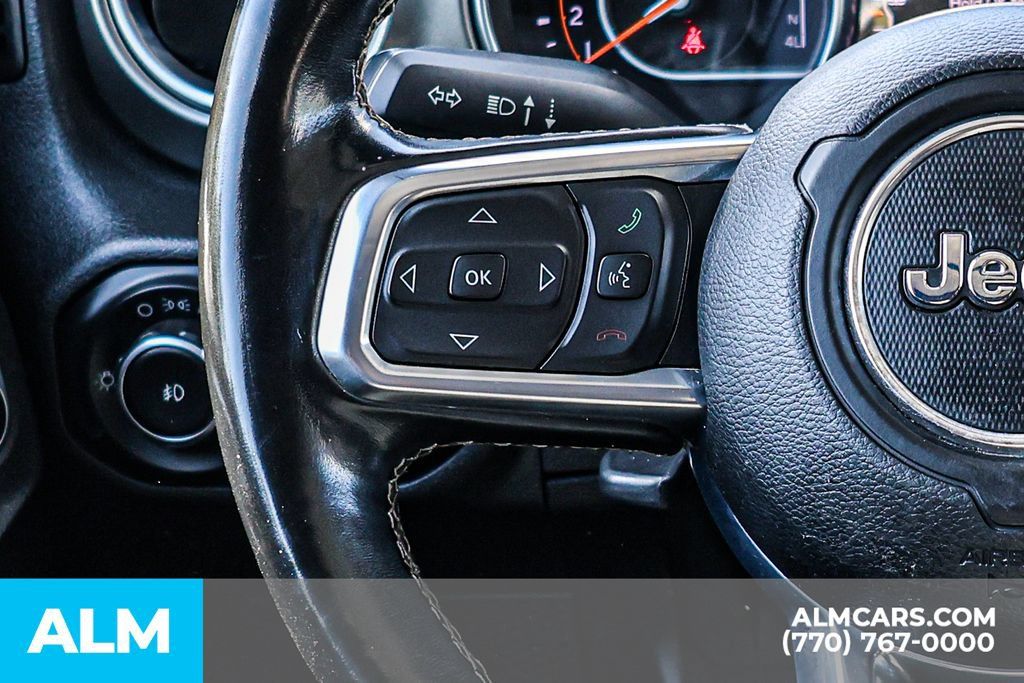 Used 2021 Jeep Wrangler Unlimited Sahara w/ Uconnect 4C Nav & Sound Group AWD/4WD image 32
