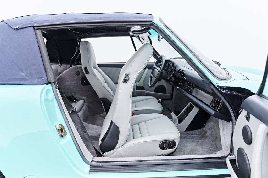 Used 1988 Porsche 911 Carrera RWD image 44