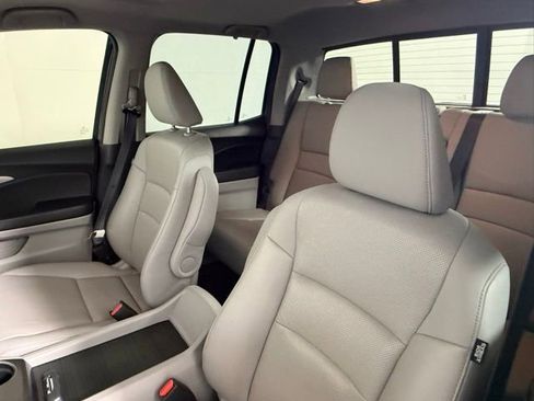 Used 2020 Honda Ridgeline RTL image 32