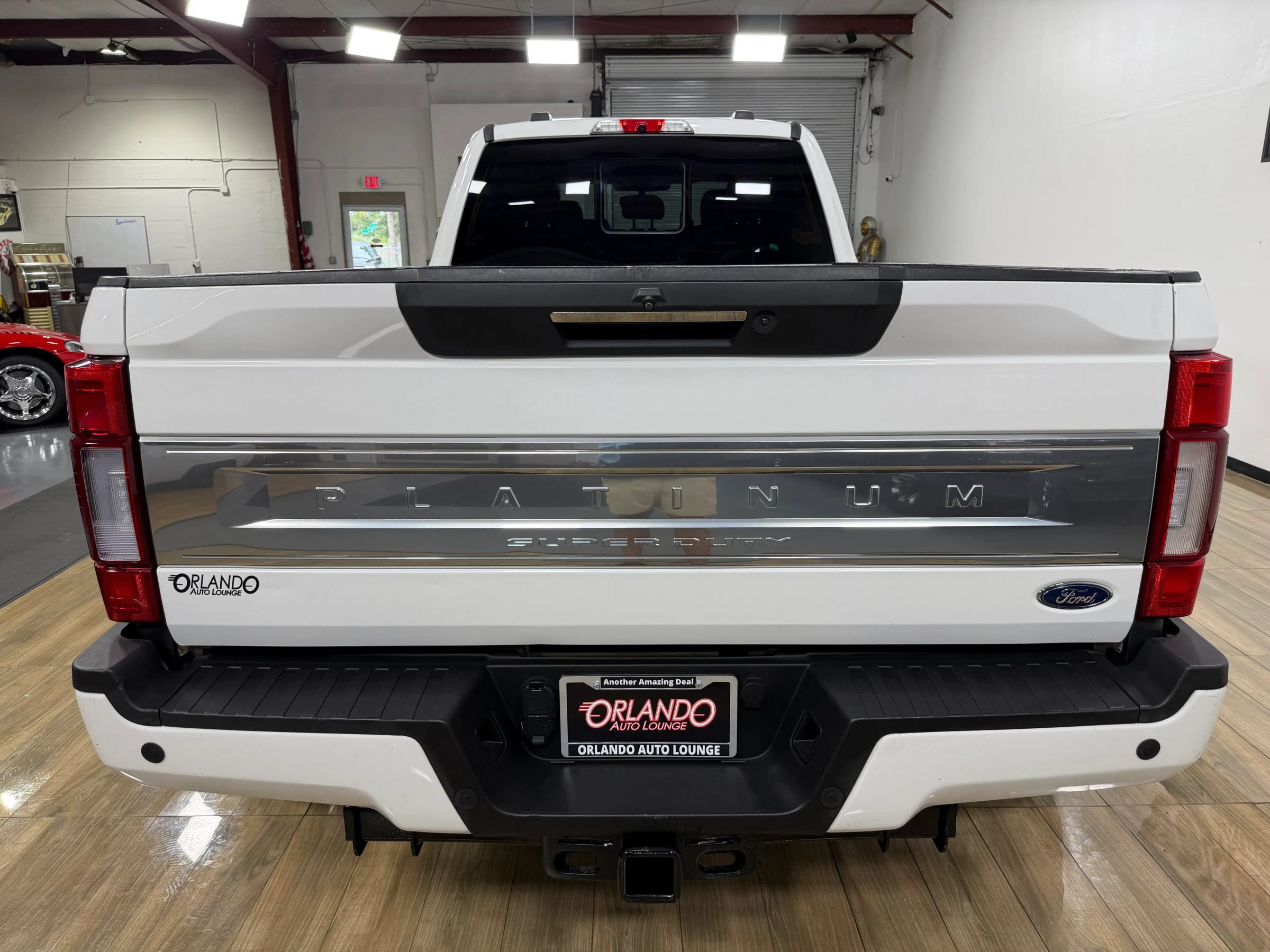 Used 2022 Ford F350 Platinum w/ FX4 Off-Road Package AWD/4WD image 7