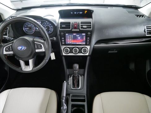 Used 2016 Subaru Crosstrek 2.0i Limited w/ Popular Package #2 image 10