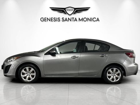 Used 2010 MAZDA MAZDA3 i Sport FWD image 8