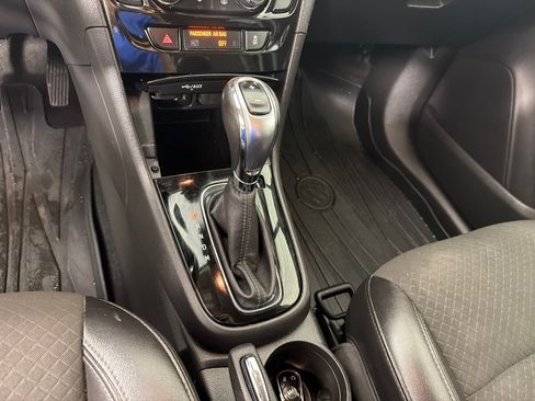 Used 2019 Buick Encore Preferred w/ Safety Package FWD image 18