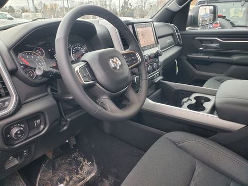 New 2026 RAM 1500 4x4 Crew Cab image 11