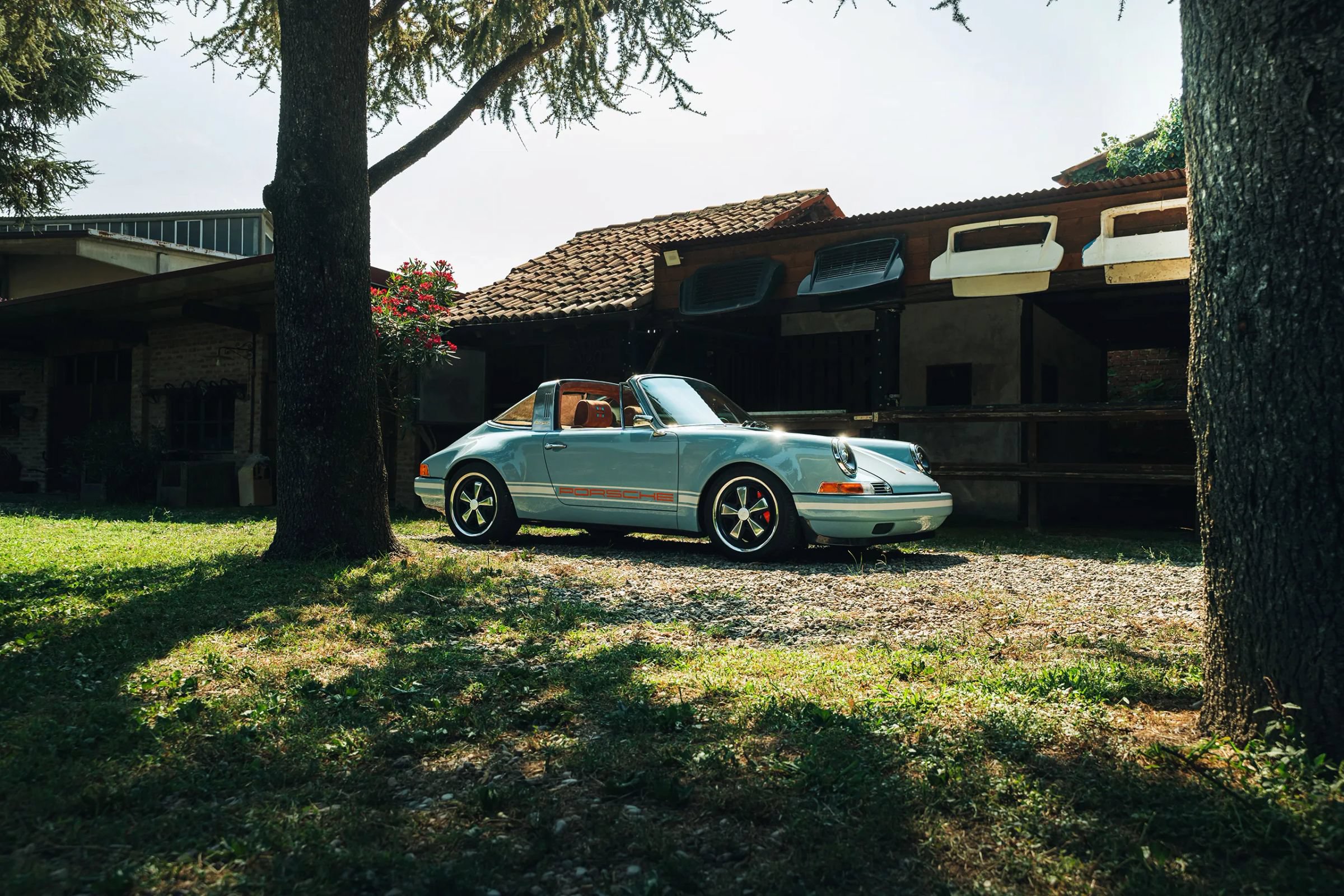 Used 1995 Porsche 911 Cabriolet image 34