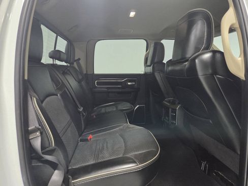 Used 2022 RAM 2500 Laramie AWD/4WD image 17