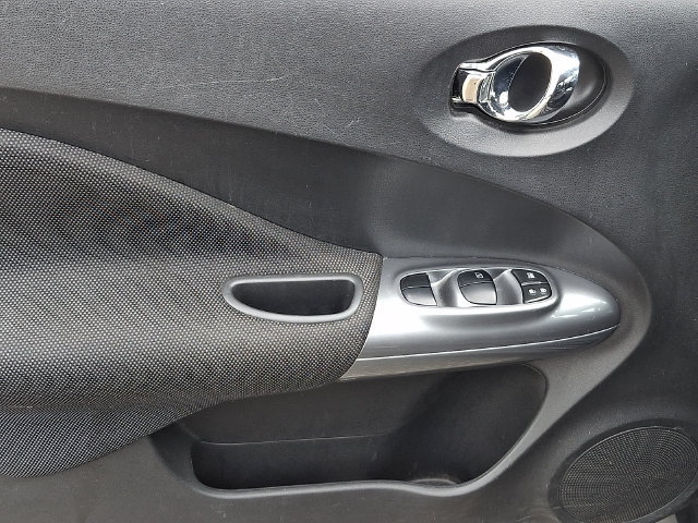 Used 2014 Nissan Juke S AWD/4WD image 17