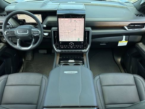 New 2026 GMC Yukon XL Denali w/ Sun & Power Step Package AWD/4WD image 21