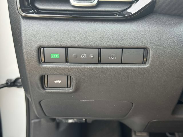 Used 2020 Nissan Sentra SV w/ Trunk Package FWD image 18