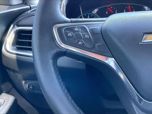 Used 2019 Chevrolet Equinox LT FWD image 23