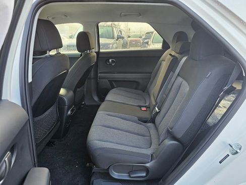 New 2026 Hyundai Ioniq 5 SE image 14