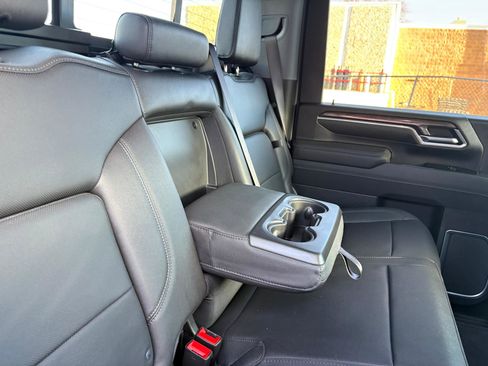 Used 2025 Chevrolet Silverado 3500 LTZ w/ LTZ Premium Package image 14