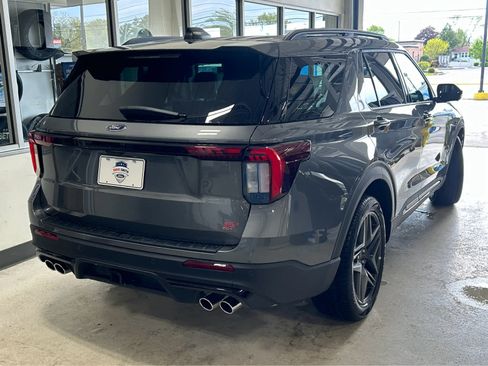 New 2026 Ford Explorer ST AWD/4WD image 8