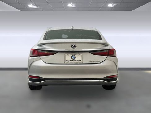 Used 2021 Lexus ES 300h ES 300h w/ Premium Package image 9