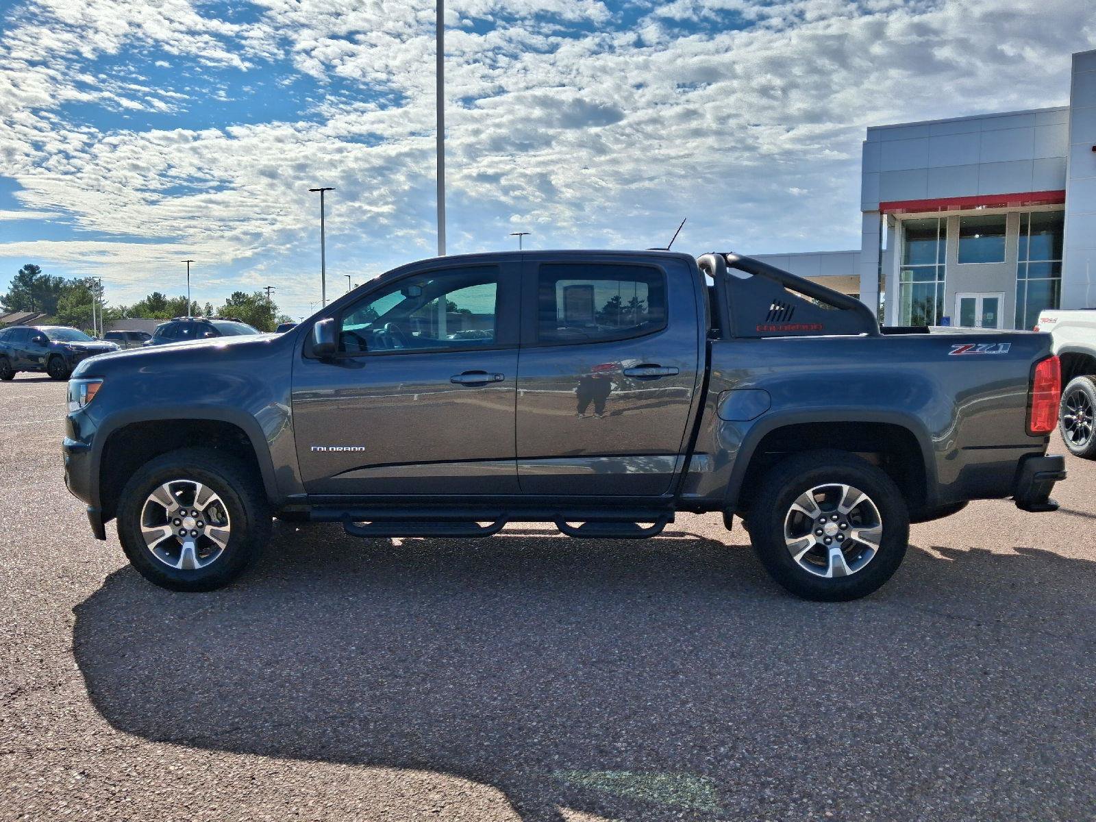 Used 2016 Chevrolet Colorado Z71 AWD/4WD image 3