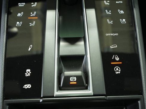 New 2026 Porsche Macan S image 22