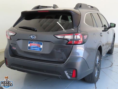 Used 2022 Subaru Outback Onyx Edition XT AWD/4WD image 3