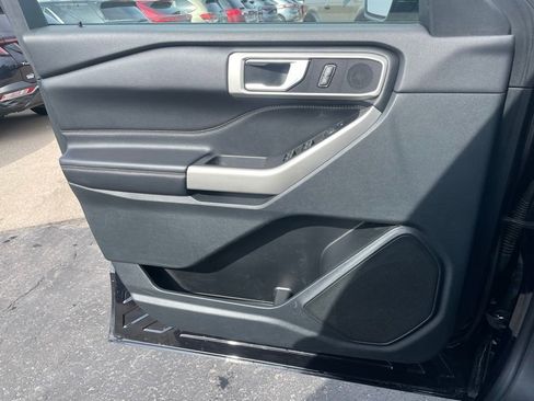 Used 2023 Ford Explorer XLT w/ Equipment Group 202A image 52