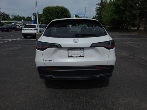 Used 2025 Honda HR-V LX image 6