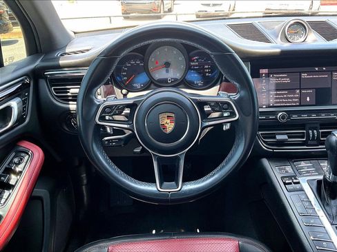 Certified 2020 Porsche Macan S AWD/4WD image 15