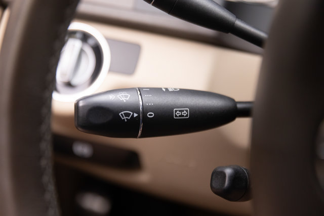 Used 2011 Mercedes-Benz C 300 4MATIC Sedan image 63