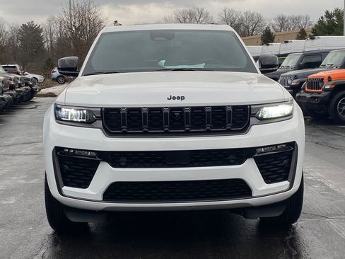 New 2026 Jeep Grand Cherokee Limited image 2