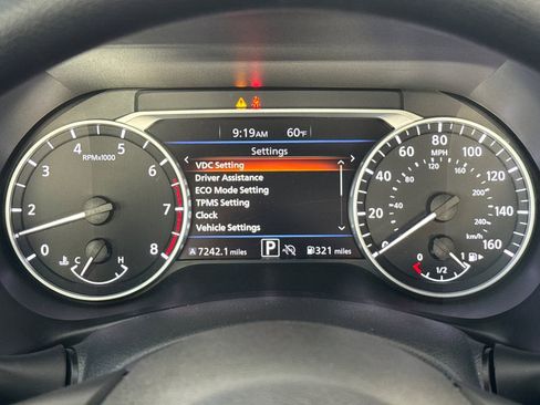 Used 2024 Nissan Sentra SV image 18