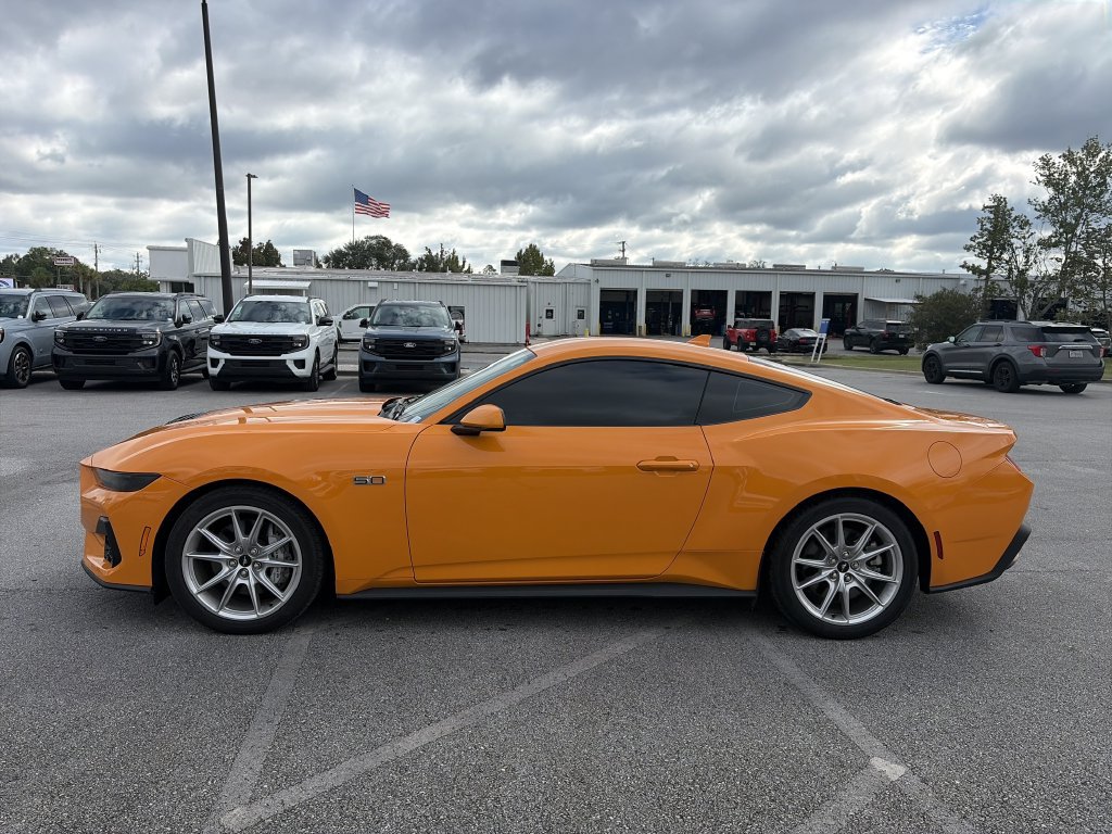 Certified 2026 Ford Mustang GT Premium RWD image 4