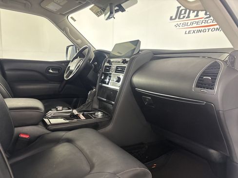 Used 2023 INFINITI QX80 Luxe w/ Cargo Package AWD/4WD image 35