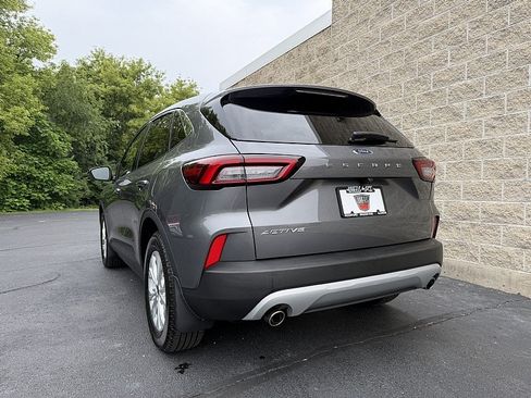 Used 2024 Ford Escape Active FWD image 6
