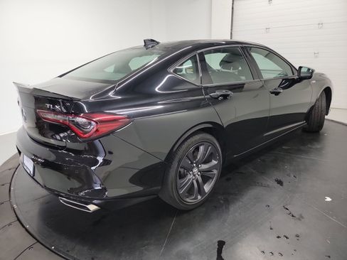Used 2023 Acura TLX SH-AWD w/ A-SPEC Pkg image 9