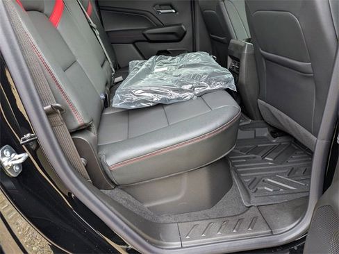 New 2026 Chevrolet Colorado Z71 w/ Z71 Convenience Package 2 image 32