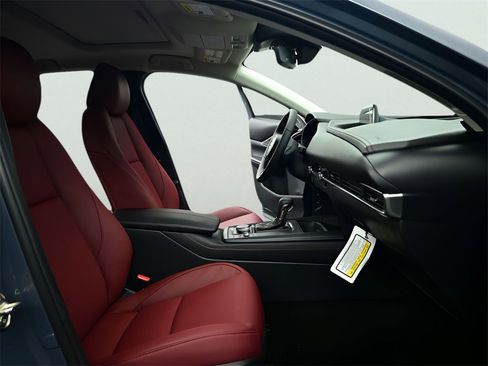 New 2026 MAZDA CX-30 AWD 2.5 S image 6