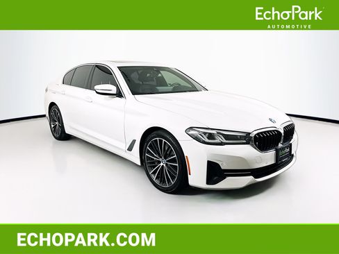 Used 2022 BMW 530i w/ Convenience Package RWD image 1