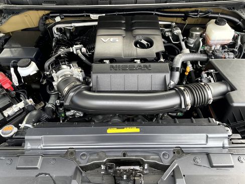 Used 2022 Nissan Frontier S w/ Technology Package image 8