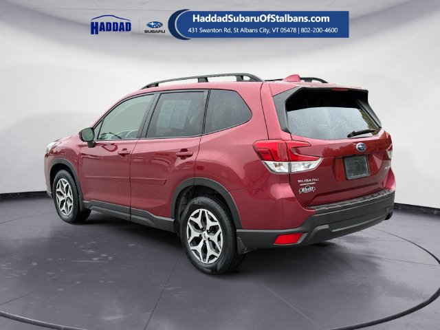 Certified 2023 Subaru Forester Premium AWD/4WD image 3