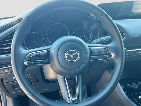 Used 2024 MAZDA MAZDA3 s FWD image 11