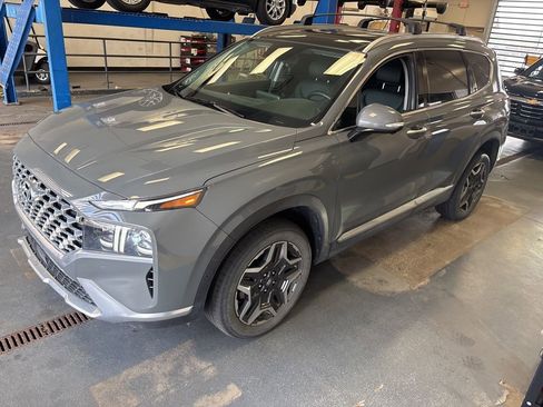 Used 2023 Hyundai Santa Fe Limited AWD/4WD image 5