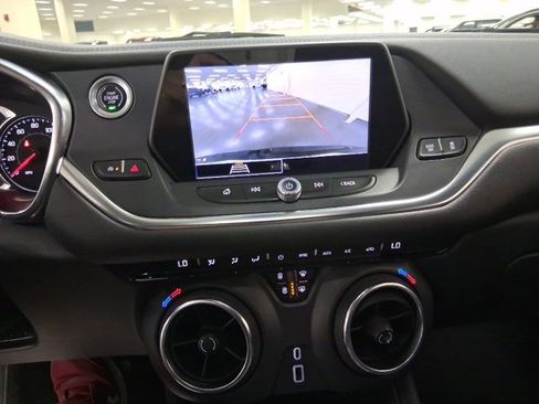 Used 2022 Chevrolet Blazer LT image 19