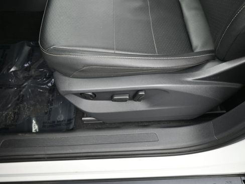 Used 2019 Volkswagen Tiguan SEL image 16